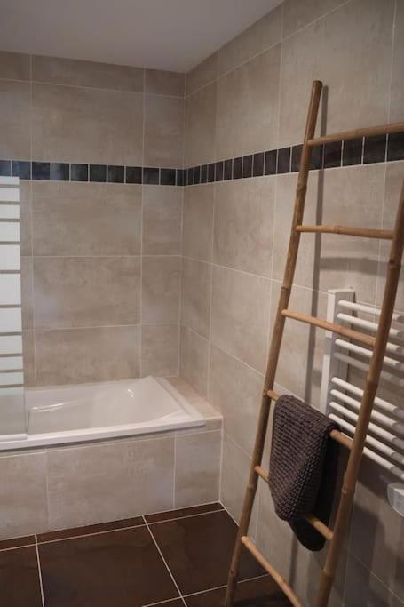 Suberbe Appartement Climatise Avec Terrasse Saint-Raphaël Zewnętrze zdjęcie